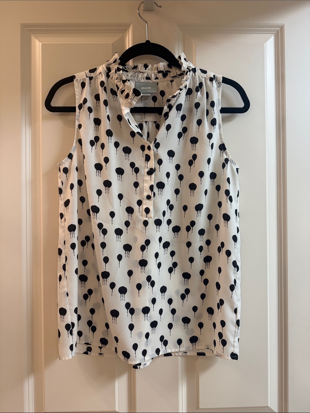 Anthropologie Sleeveless White Balloon Print Shell Top